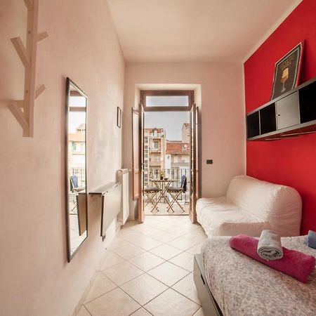 Cozy Room Stanza Close City Center In A Family House Stanza In Appartamento Condiviso Noi Viviamo In Casa Stanza In Affitto تورينو المظهر الخارجي الصورة