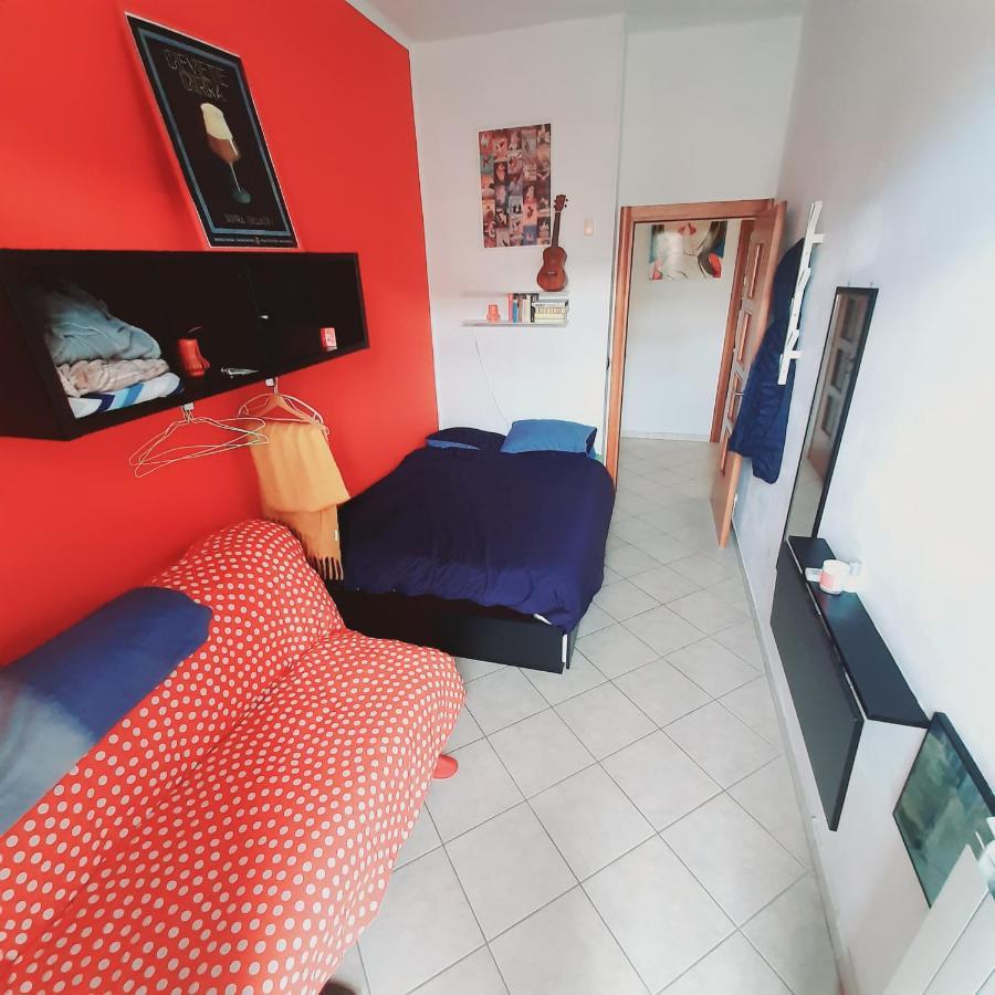 Cozy Room Stanza Close City Center In A Family House Stanza In Appartamento Condiviso Noi Viviamo In Casa Stanza In Affitto تورينو المظهر الخارجي الصورة