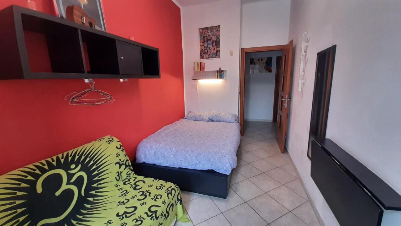 Cozy Room Stanza Close City Center In A Family House Stanza In Appartamento Condiviso Noi Viviamo In Casa Stanza In Affitto تورينو المظهر الخارجي الصورة