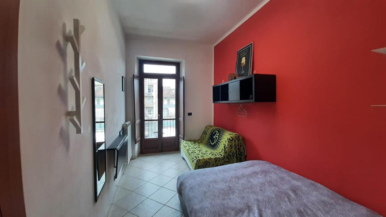 Cozy Room Stanza Close City Center In A Family House Stanza In Appartamento Condiviso Noi Viviamo In Casa Stanza In Affitto تورينو المظهر الخارجي الصورة
