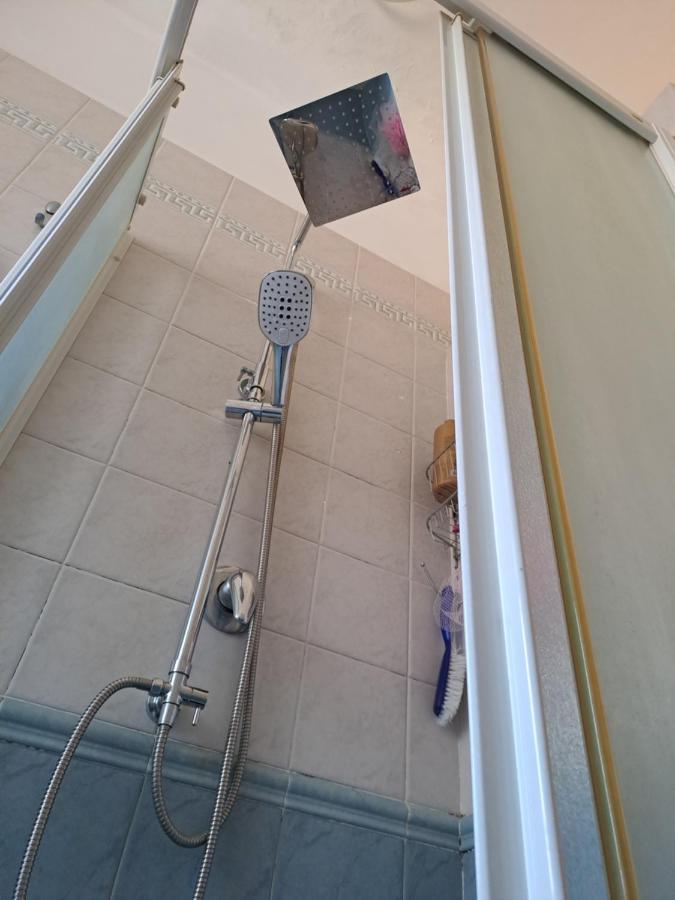 Cozy Room Stanza Close City Center In A Family House Stanza In Appartamento Condiviso Noi Viviamo In Casa Stanza In Affitto تورينو المظهر الخارجي الصورة