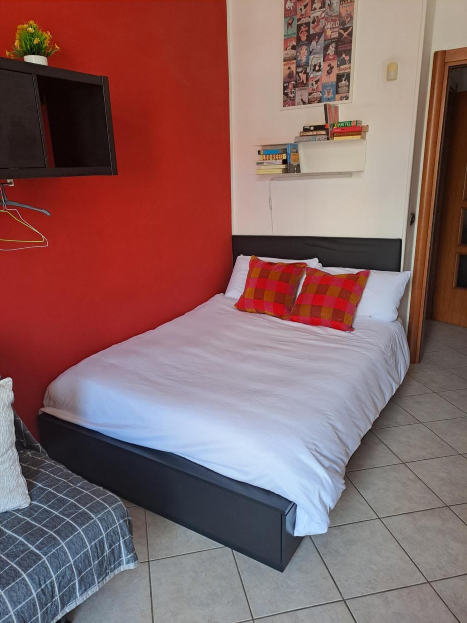 Cozy Room Stanza Close City Center In A Family House Stanza In Appartamento Condiviso Noi Viviamo In Casa Stanza In Affitto تورينو المظهر الخارجي الصورة